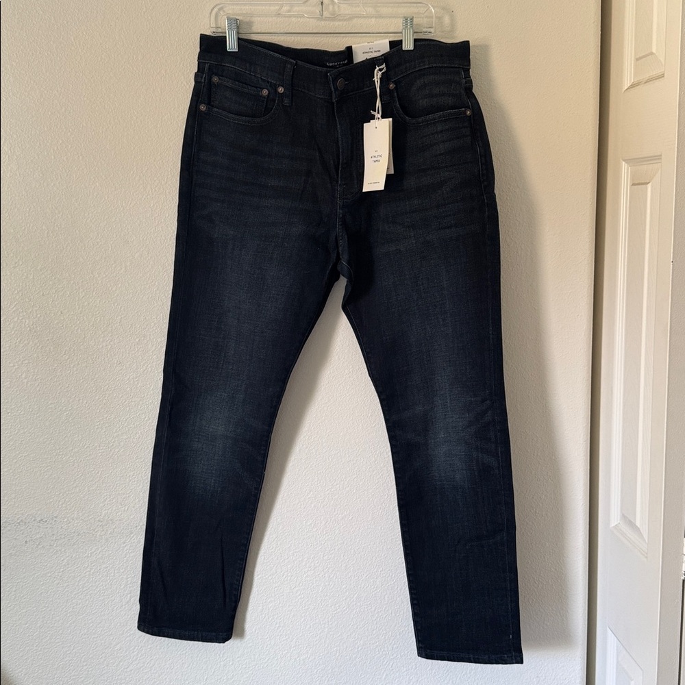Men's Lucky Brand Jeans 42x32 411 Athletic Tapered Dark Wash Cotton Blend